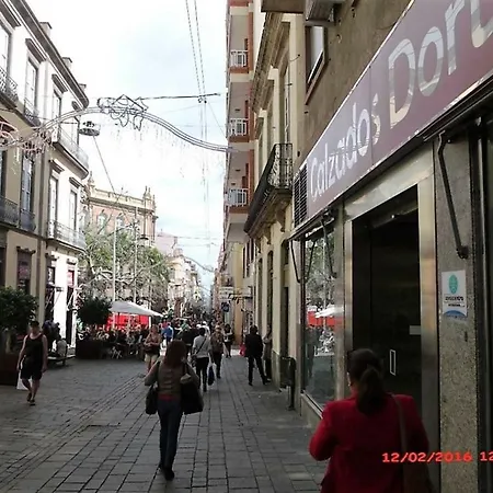 La Castillo 圣克鲁斯-德特内里费